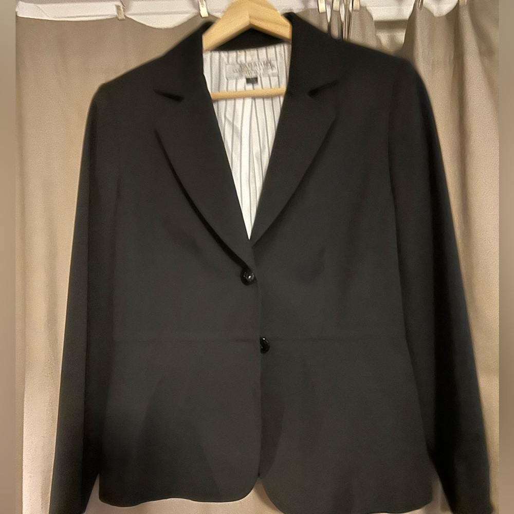 Black Tahari suit jacket